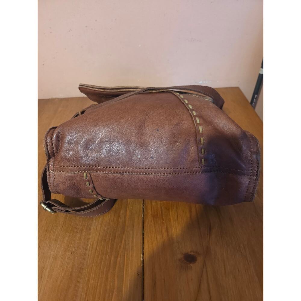Lucky Brand Boho Hobo Fold Over Crossbody Bag Soft Whiskey Wash Leather - Picture 6 of 11